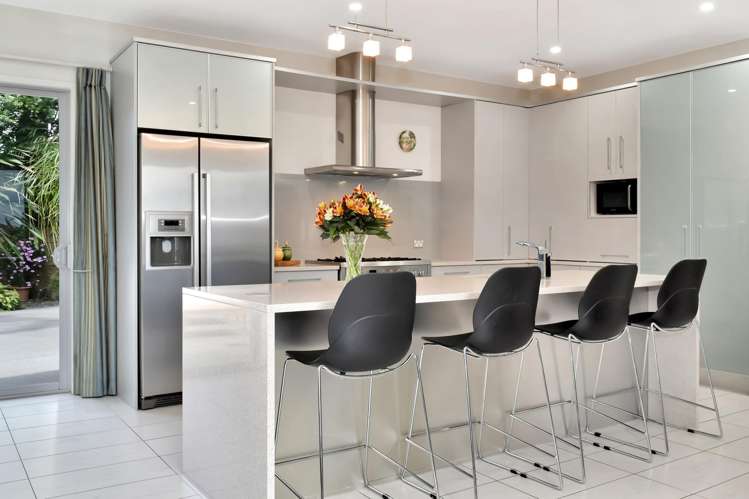 24 Riddington Rise Ohauiti_31