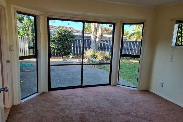 98 Wattle Farm Road Wattle Downs_4