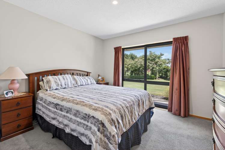 1920 Telegraph Road Darfield_12