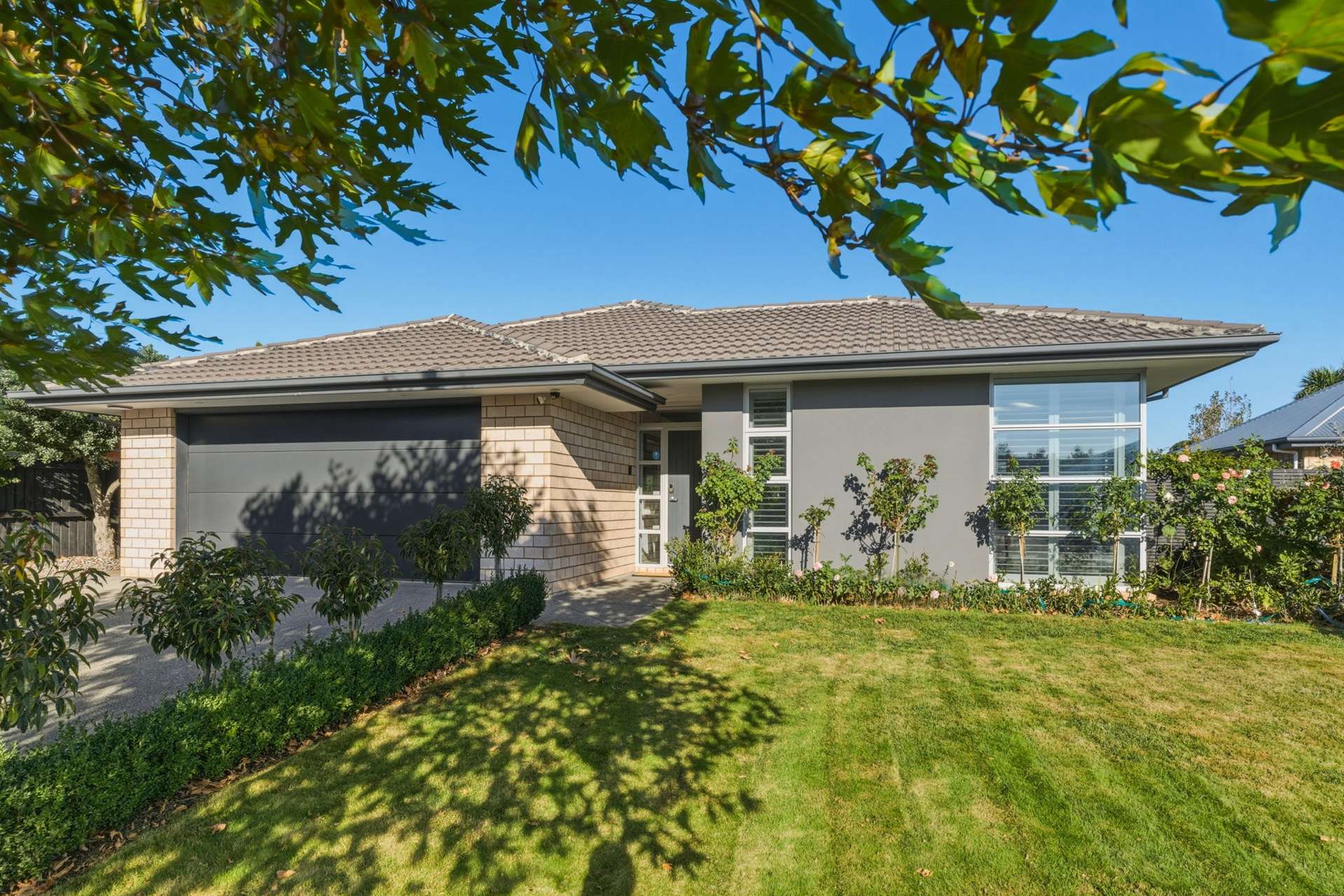 29 Pohutukawa Crescent Parklands_0