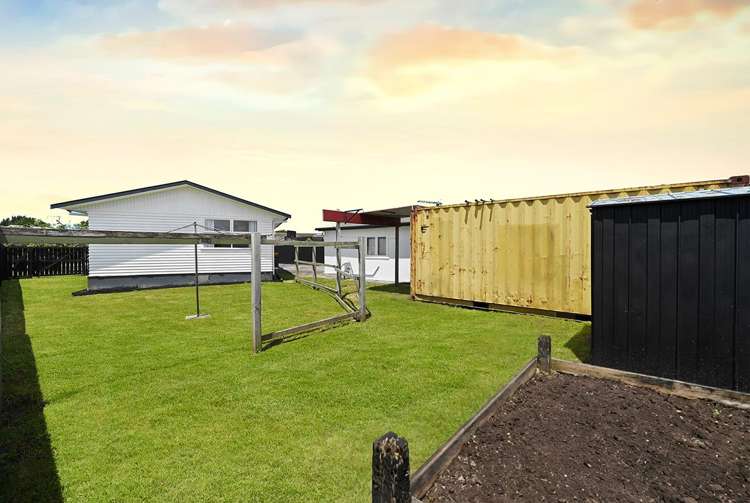 10 Pamela Place Deanwell_15