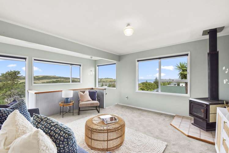 9 Everard Avenue Army Bay_13