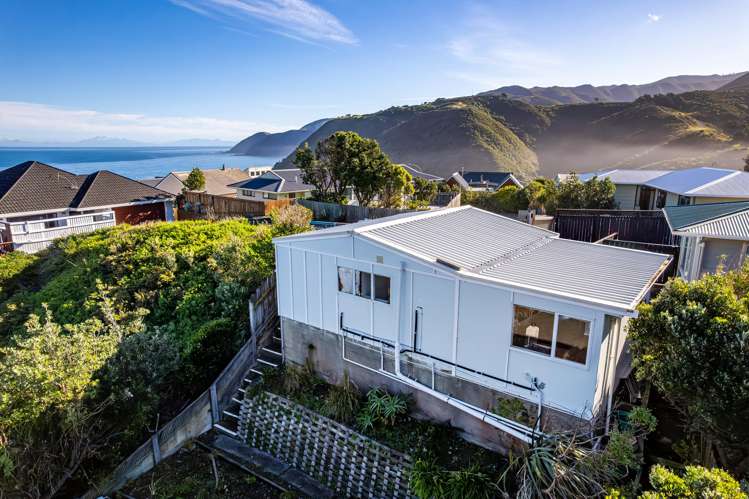 142 Severn Street Island Bay_21