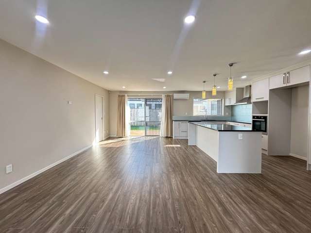 797B Te Atatu Road Te Atatu Peninsula_1