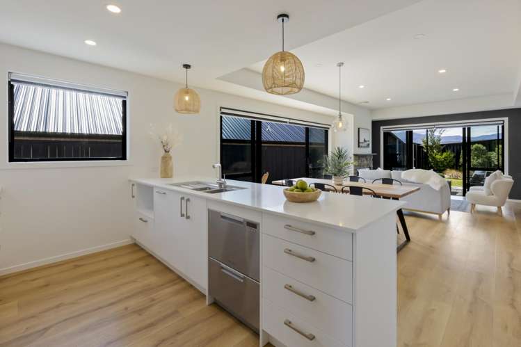 4 Coopworth Road Jacks Point_5