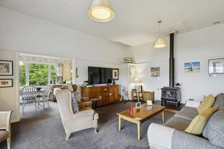 192 Doctors Point Road Waitati_8