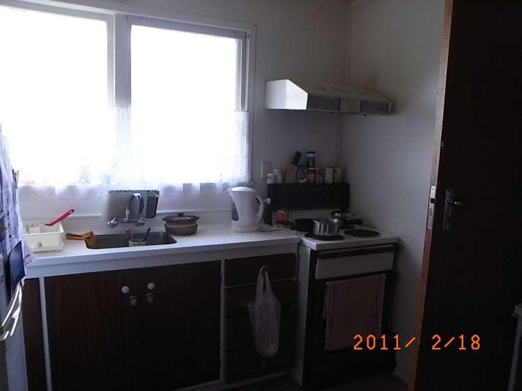 2/8 Rongo Road Royal Oak_5