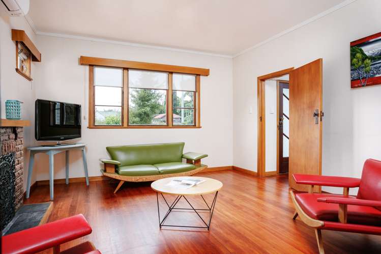 726 Gladstone Road Te Hapara_1