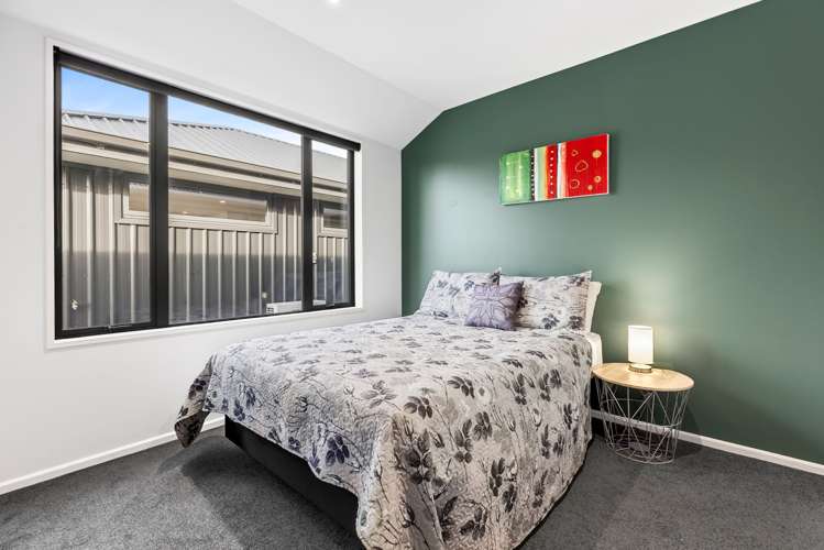 5 Marbleleaf Lane Albert Town_9