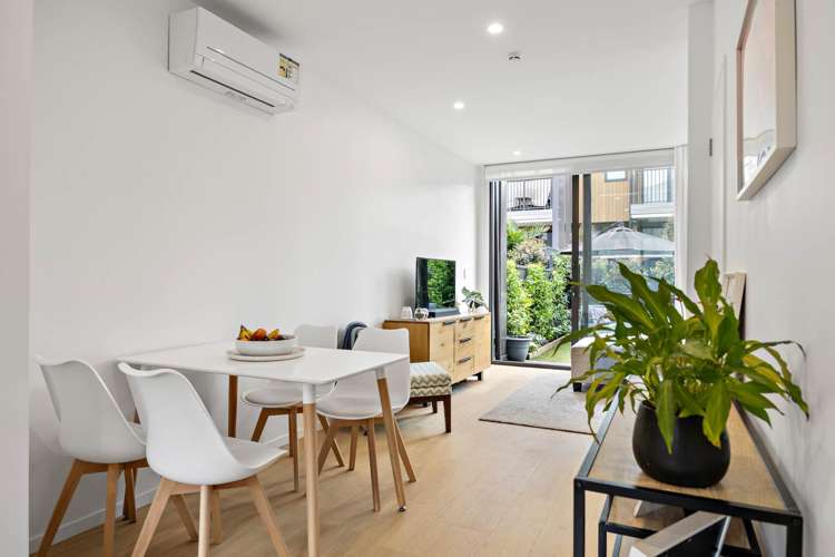 18 Silica Mews Stonefields_11