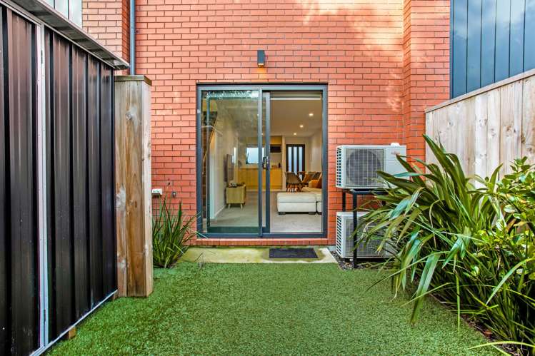 7/79 Taikata Road Te Atatu Peninsula_11