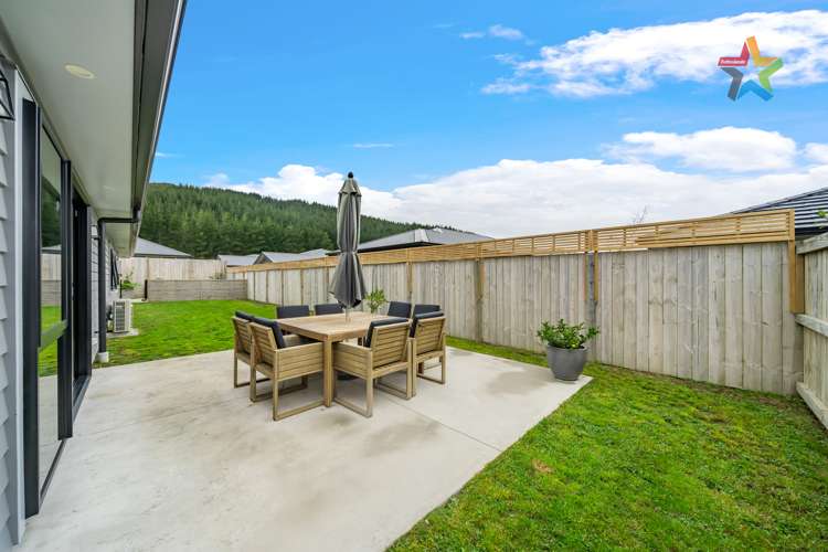 6 Jack Vaughan Grove Wainuiomata_16