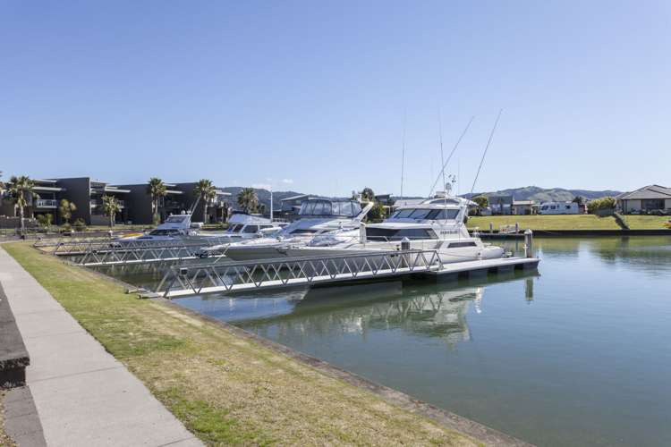 73 South Highway - Sovereign Pier on the Waterways Whitianga_23