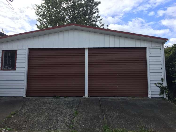 32 Aberfeldy Ave Highland Park_12