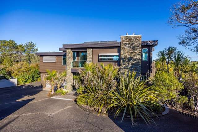 106 Hillcrest Road Hatfields Beach_1
