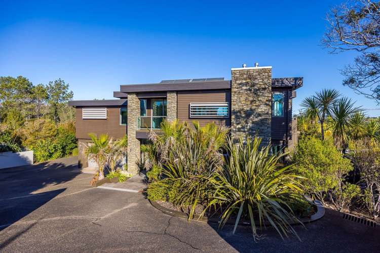 106 Hillcrest Road Hatfields Beach_1