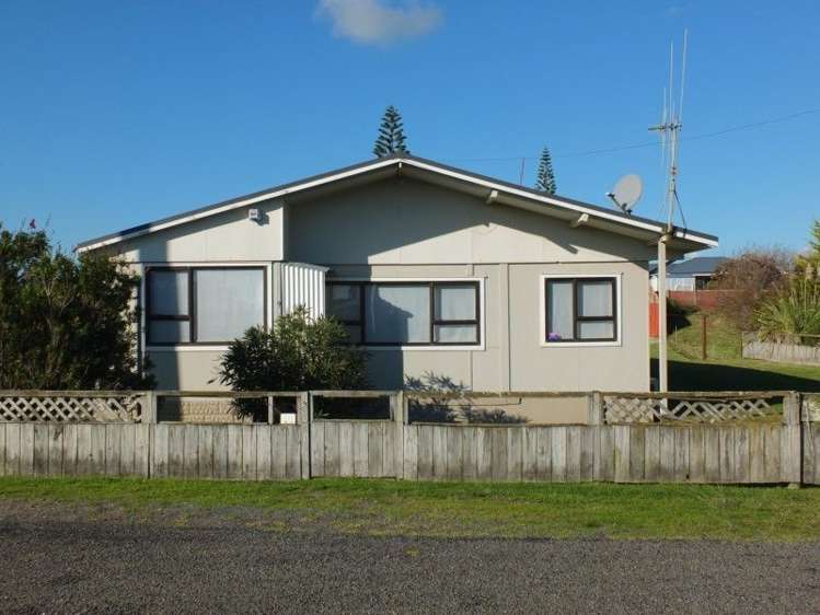 9 Huia Street_0