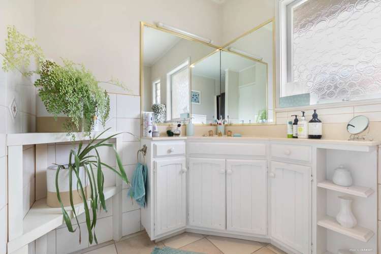 1/1 Ariho Terrace Devonport_15