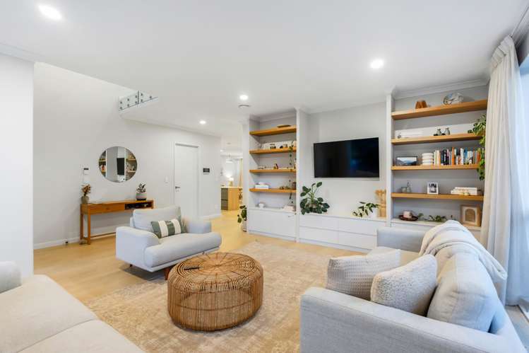 11 Tawatawa Street Long Bay_12