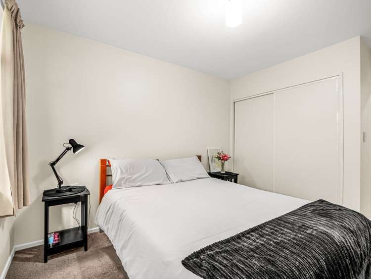 10 Russell Street Darfield_21