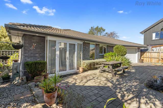 Easy Care Investment Or First Home
