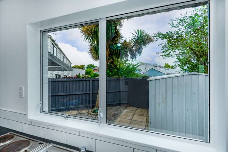 3/15 Burns Street Sydenham_14