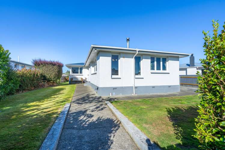 27 Glenalmond Crescent Rockdale_19