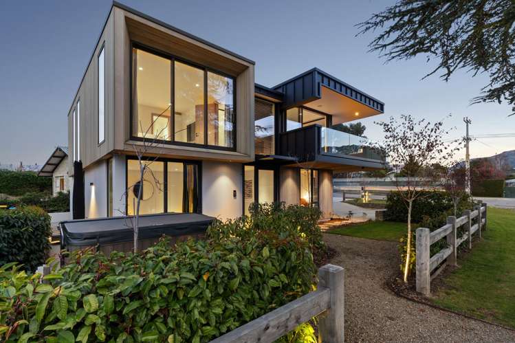 108 Aubrey Road Wanaka_24