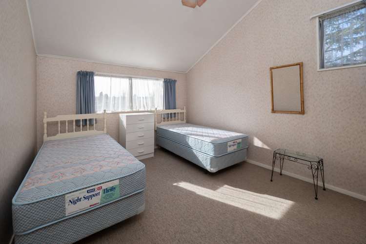 20 Pages Road Allenton_17