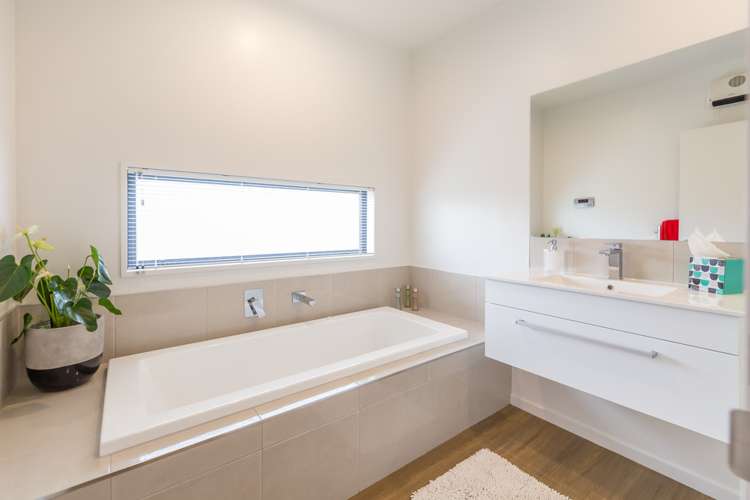 39 Euphrasie Drive Aidanfield_16