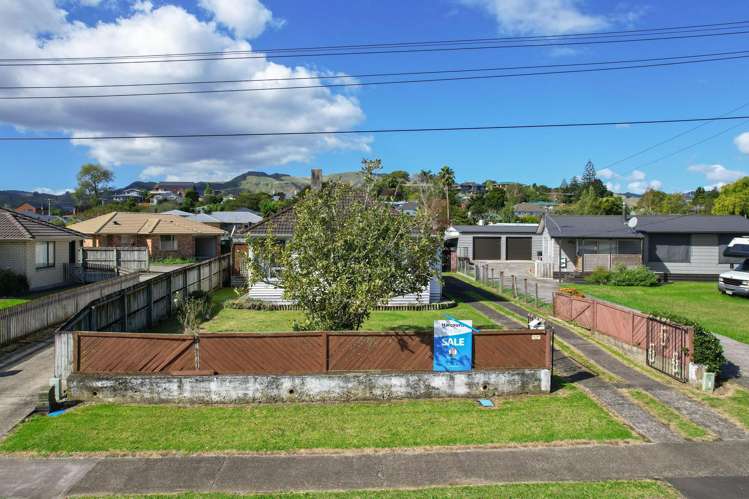 33 Taylor Avenue Paeroa_17