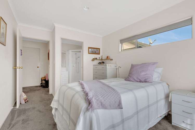 18/285 Vaughan Road Owhata_12