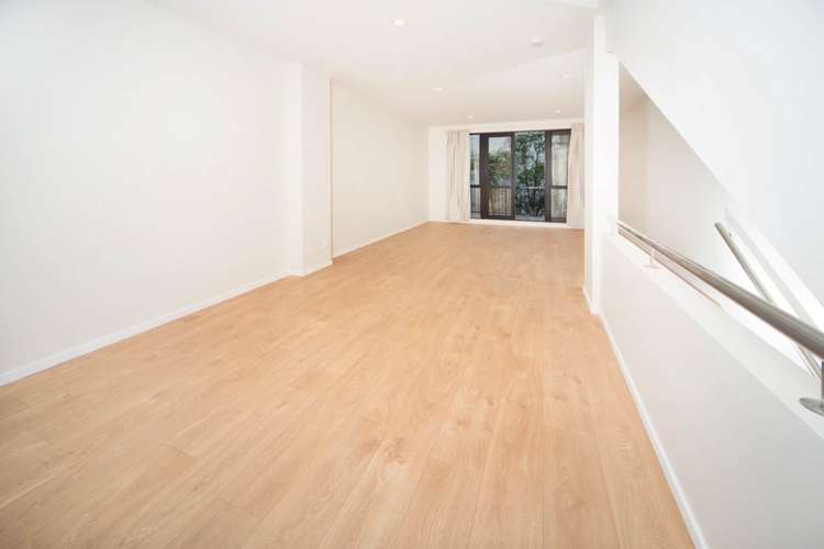 48/17 Lyon Avenue Mount Albert_2