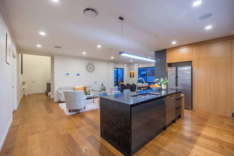 24 Colliston Rise Pinehill_9