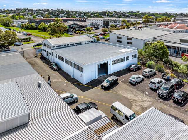 ASKING PRICE - $2,500,000