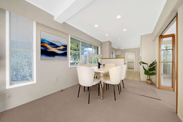 8 Goad Crescent Hillsborough_11
