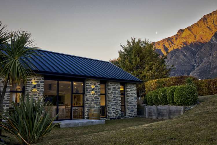 10 Arran Lane Jacks Point_13