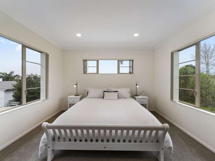 8 Tui Brae Beachlands_18