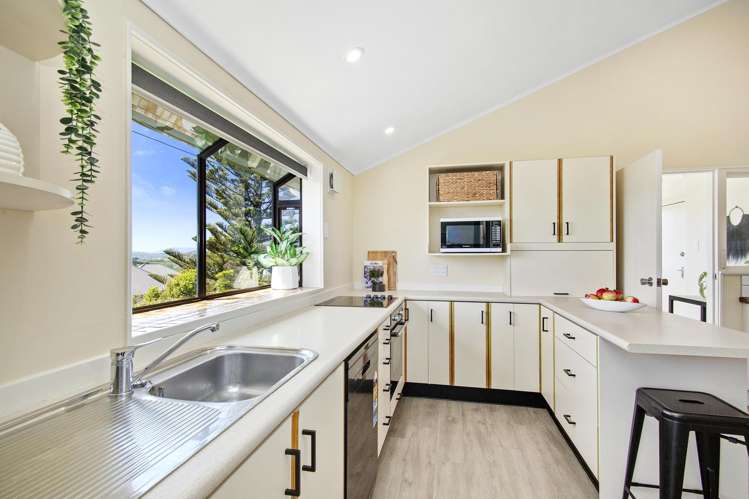 19 Carluke Street Paparangi_7
