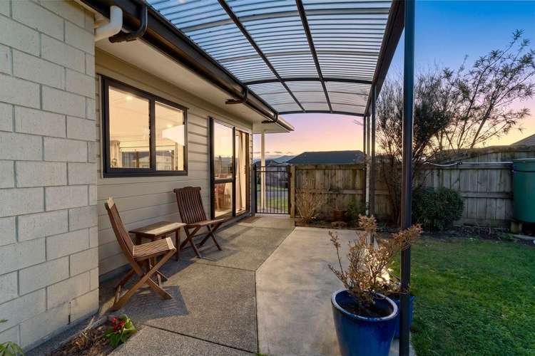 1 Ashmore Park Road Carterton_22