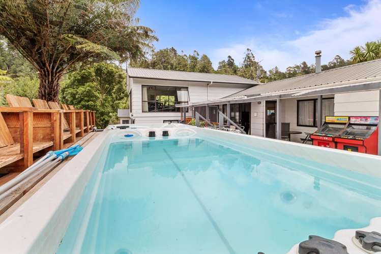 3 Moresby Street Karangahake_11