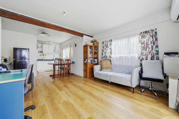 8 Sartors Avenue Northcross_18