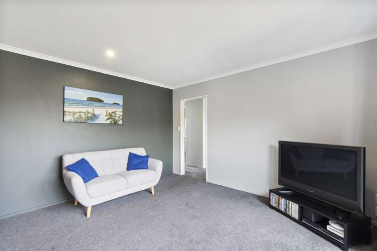 9 Farringdon Avenue Rototuna North_7