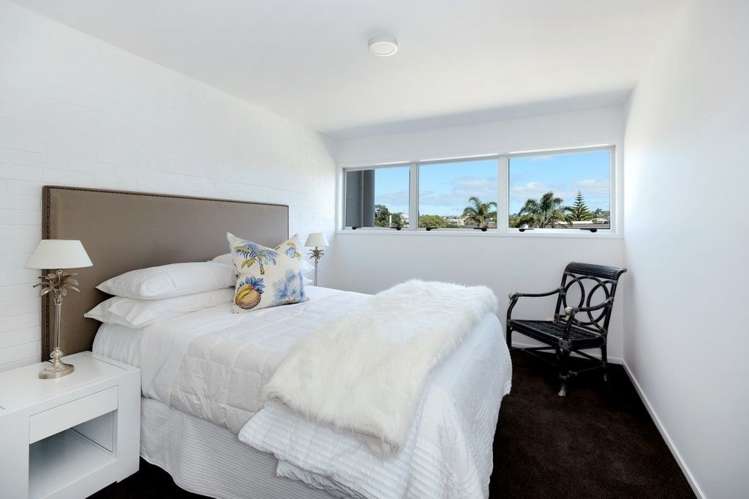 11/64 Milford Road Milford_8