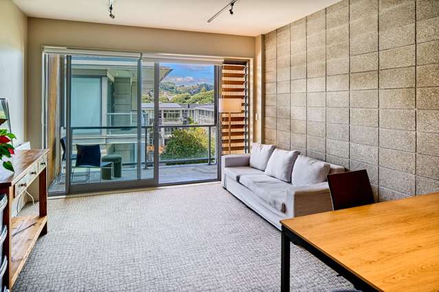 W405/405A 28 Torrens Terrace Mount Cook_2