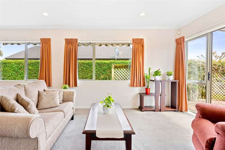 9/1 Piriti Drive Te Atatu Peninsula_5