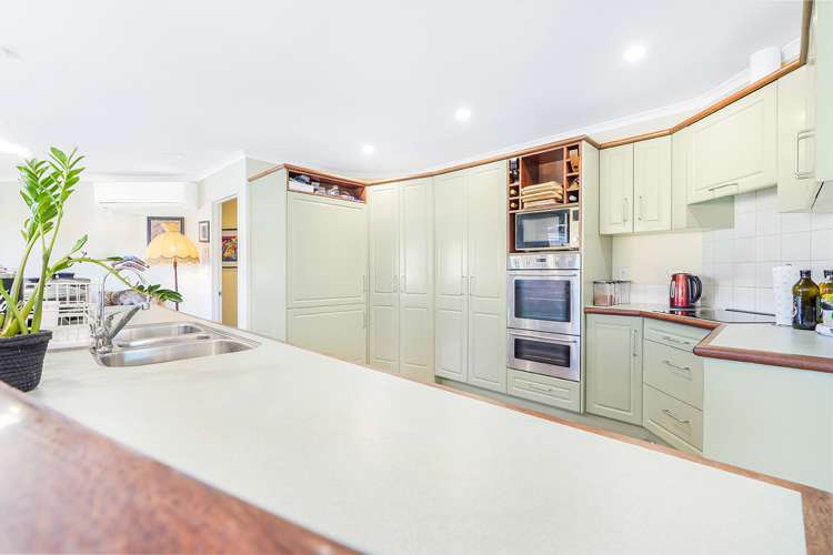 101 Dixon Road Glenview_5