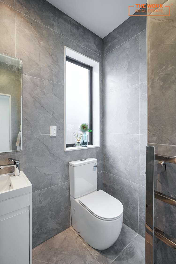 40D & 40E Innismara Avenue Wattle Downs_11