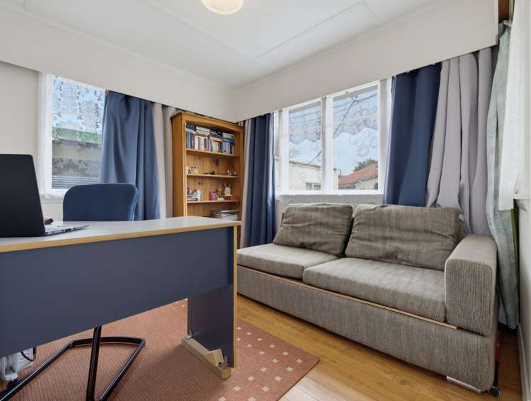2 Isobel Street Fairy Springs_13