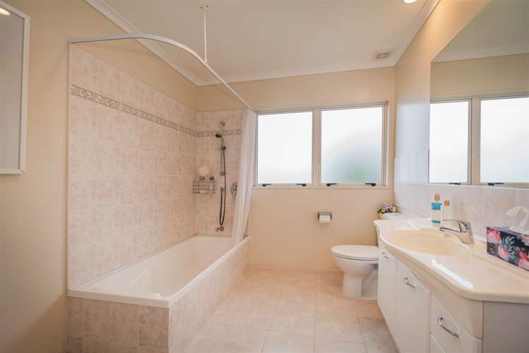 1139 Hikuai Settlement Road Pauanui_18